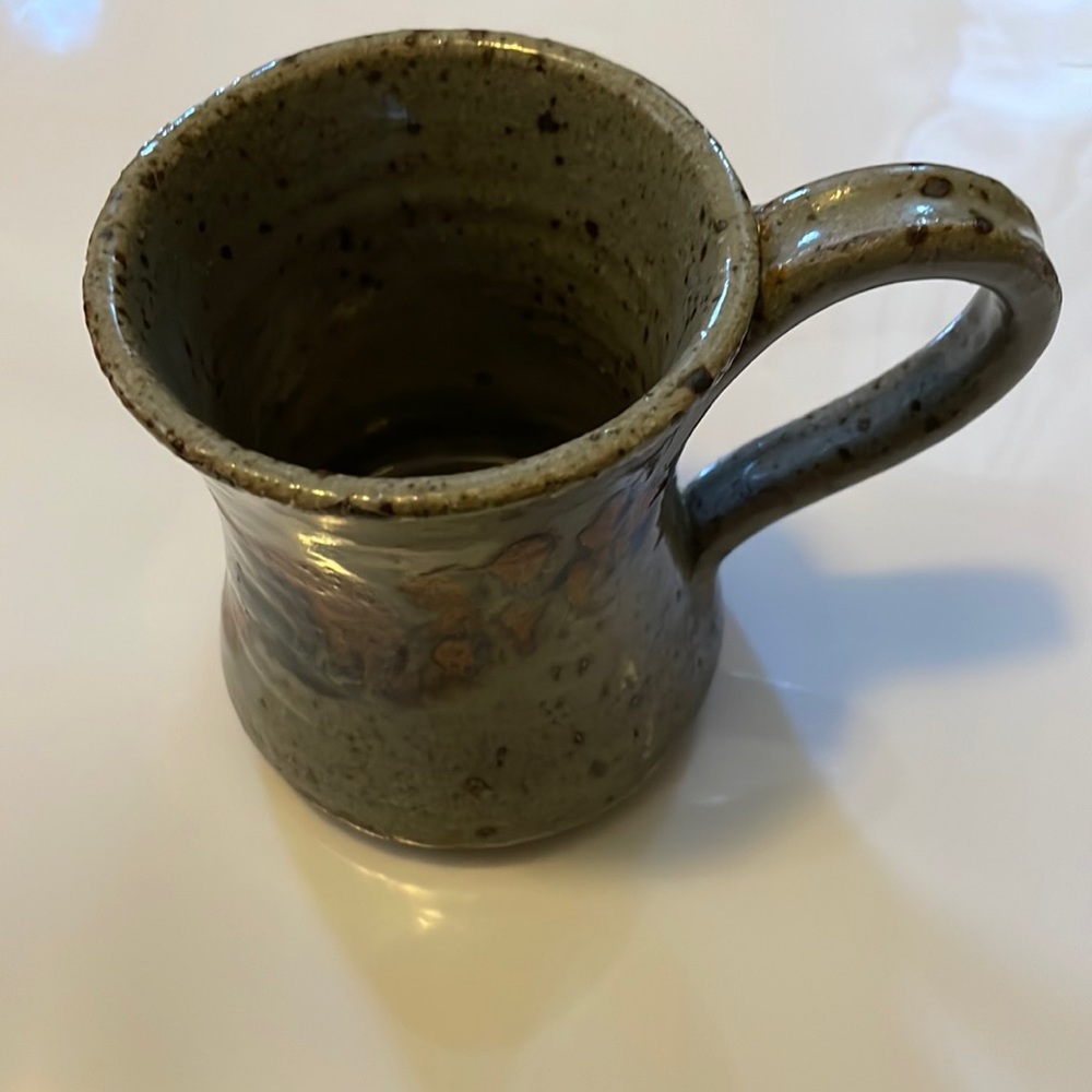 Pottery coffee cup